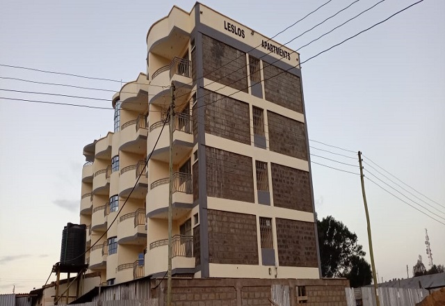 Book Leslos apartments rentals in Moi University