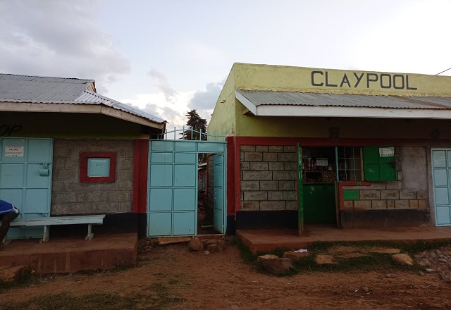 Book Claypool 2-bedroom rentals in Moi University